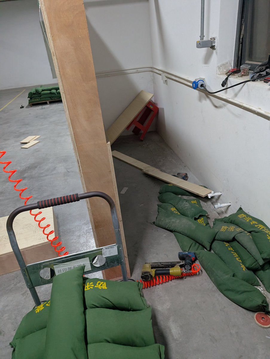 romistaro's tweet photo. when the contractor doesn't want to make a blast shield for your explosive computer fridge so you do it yourself https://t.co/sXxNcW2NlU