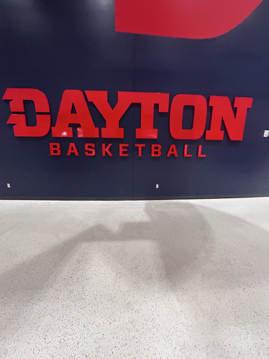 ElijahDunn01's tweet photo. Had a great unofficial visit at Dayton University !!! Thank you @DaytonMBB the rest of the Dayton MBB Staff!!! #unoffical https://t.co/VJF7QUlhsa