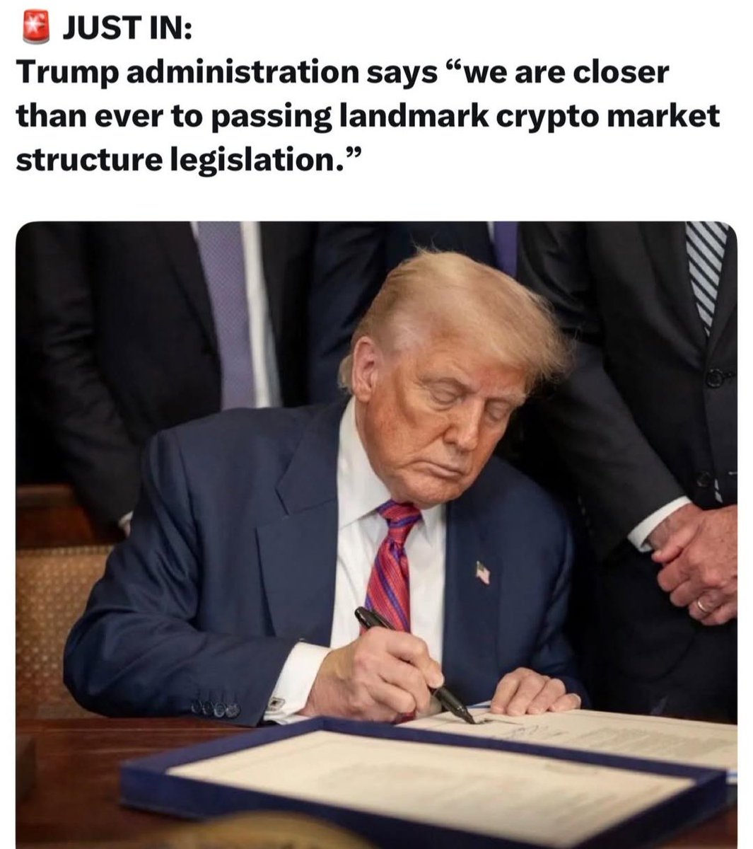 beyondeds's tweet photo. The United States is moving closer to passing comprehensive crypto market structure legislation.

History is being written 🇺🇸📝

#xrp #DonaldTrump #cryto #Ripple #XRPArmy #xabclube #xrpmillionaire https://t.co/29UVYejX8s