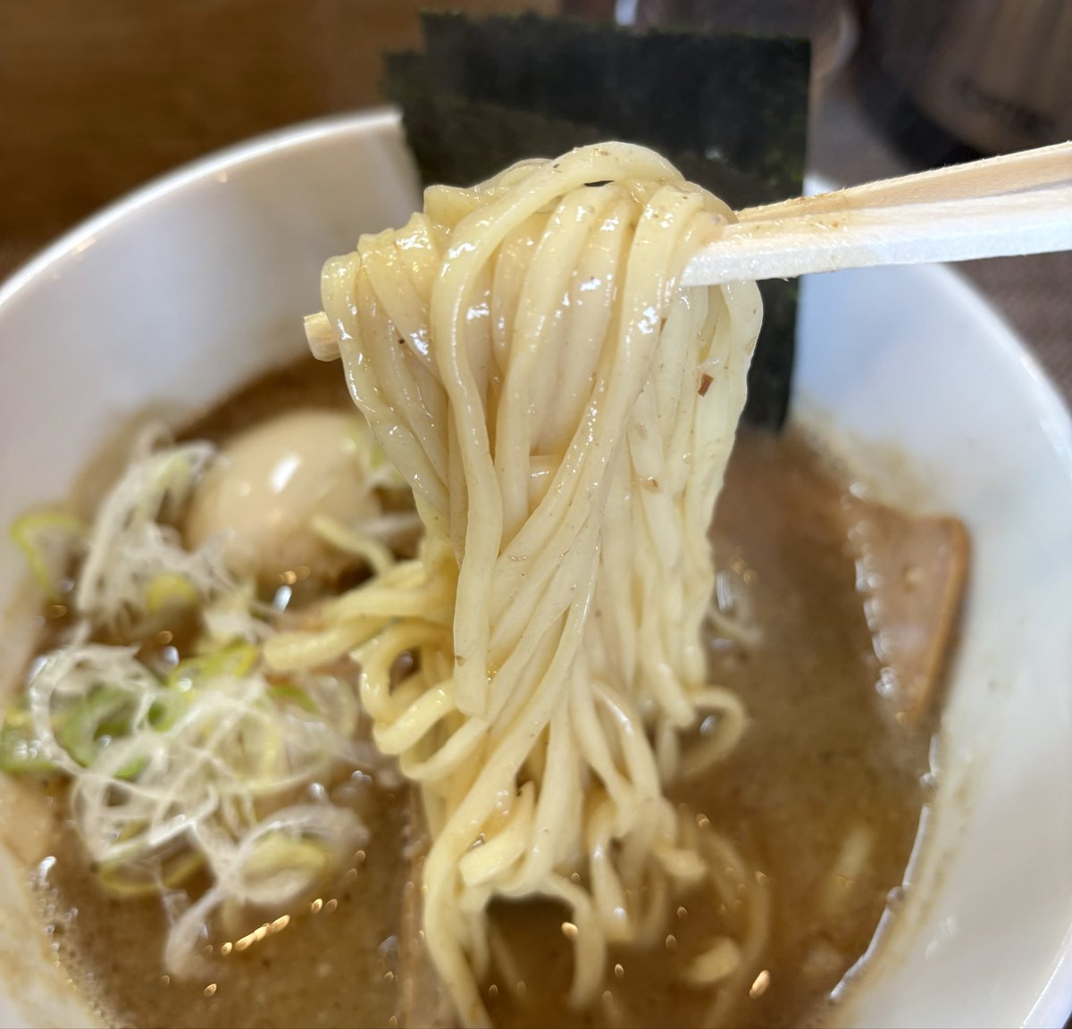 ～麺  ゆるり～
『特製濃厚鰹ら〜麺』
今朝は七草粥を食べました！お粥はすぐにお腹が空いてしまう水曜日！
そして、本日ゆるり初めさせていただきます🍜今年最初は鰹ら〜麺でスタートであります🫡改めてご馳走様でした🙇‍♂️