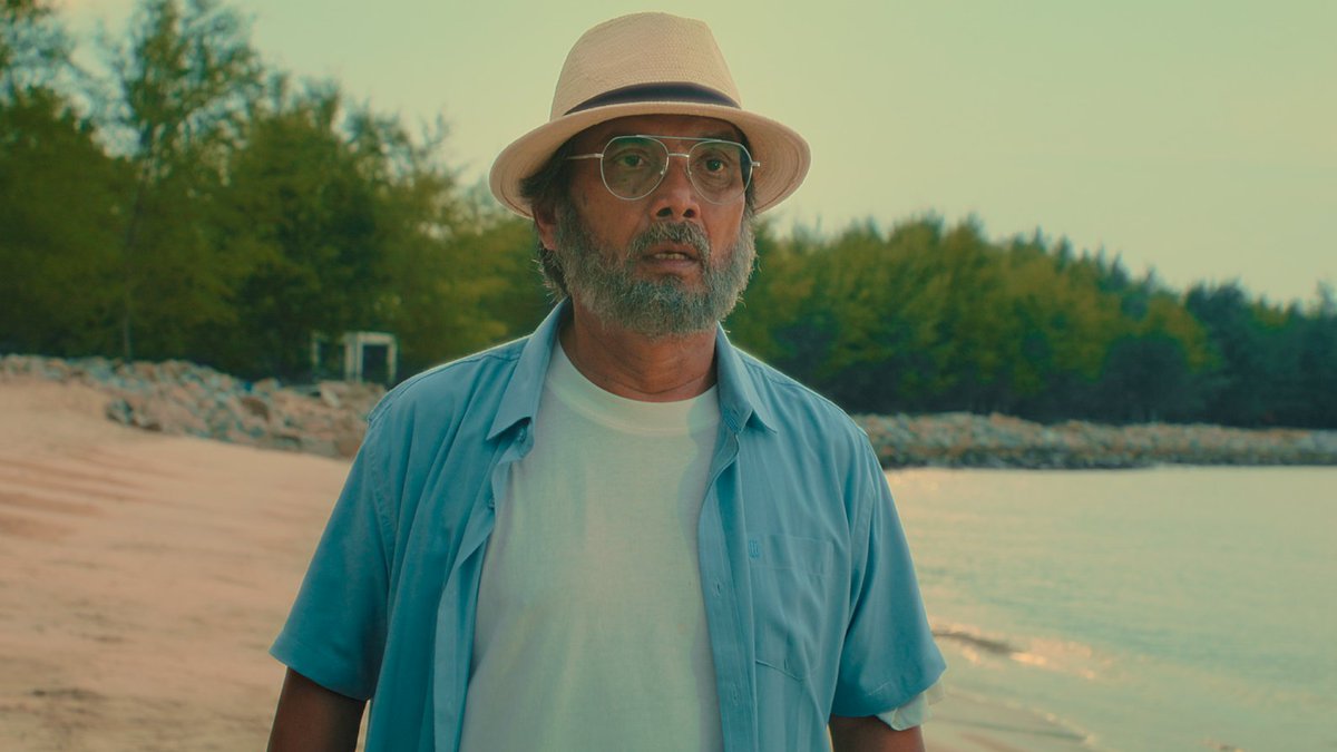 Kehilangan boleh berlaku secara perlahan apabila memori dilupakan ❤️‍🩹 Dibintangi Hisyam Hamid yang dianugerahkan Pelakon Pembantu Terbaik di Asian Academy Creative Awards 2025, #Memori kini ditayangkan di Netflix.

(1/2)