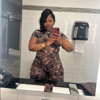 JayyGabby's tweet photo. #NewProfilePic https://t.co/t5Ha6WNZ5T