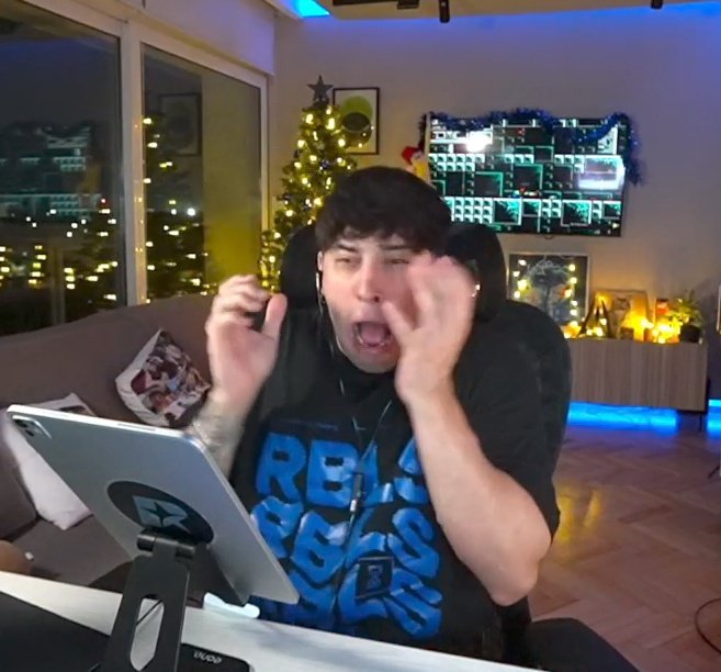 fran! (@franxxt_) on Twitter photo 