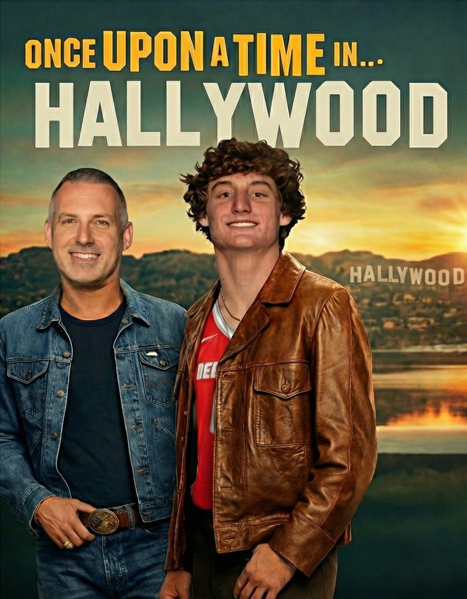 HallKnowers's tweet image. GO LOBOS