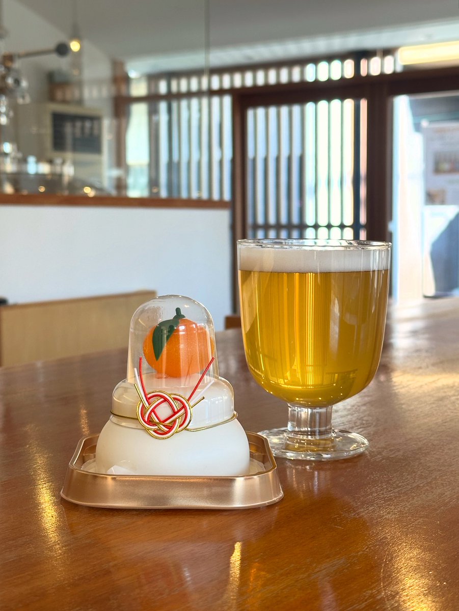 nara_beer's tweet photo. 新年明けましておめでとうございます🎍🐎✨
1/7(水)より
平日11:00-19:00
土日祝11:00-20:00
(ラストオーダー30分前)
で営業開始してます！🍻

2026年もよろしくお願いいたします。

#なら麦酒ならまち醸造所 https://t.co/Xda6DIJz8W