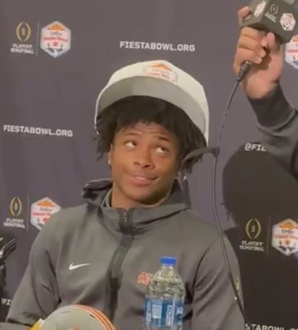 JakeRFlynt's tweet photo. My genuine reaction when Miami ruined the #RESPECTOFF
#hottytoddy #fiestabowl https://t.co/ovCYzS8zzn