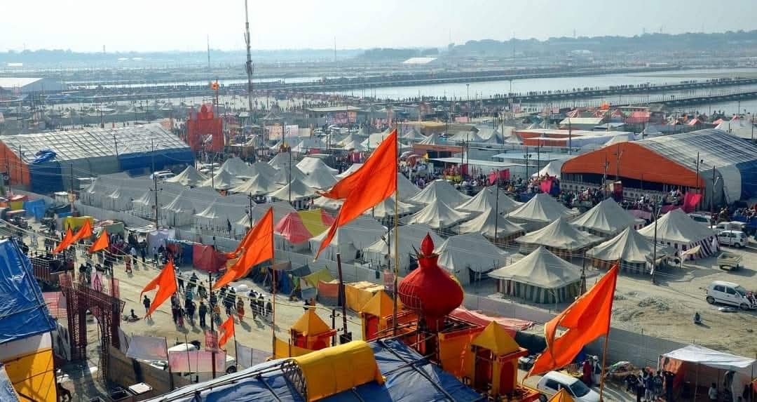 Namamigangesf's tweet photo. माघमासे गमिष्यन्ति गंगायमुनसंगमे।
ब्रह्माविष्णु महादेवरूद्रादित्यमरूद्गणा:।। 

#माघ_मेला #संगम
#MaghMela https://t.co/rm7qlXHvxT
