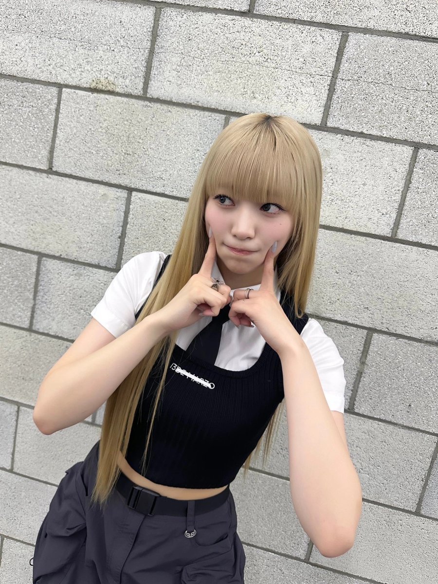 kaomiaus's tweet image. apenas inició el año y yo tengo más que listo mi boleto para the #𓊈𝙻o𝐯eいঌ𝙷oɴes𝐭𝕪𓊉 🎫 como algo verídico es que mi lugarcito esta casi hasta delante para poder pasar my #𝟶𝟻𝟶𝟷ৎ୭に𝐳𝑦𝐳𝑦 

𝚋loo𝓂𝒾ng デイ ˚ ༘𐙚 #𝕝yn