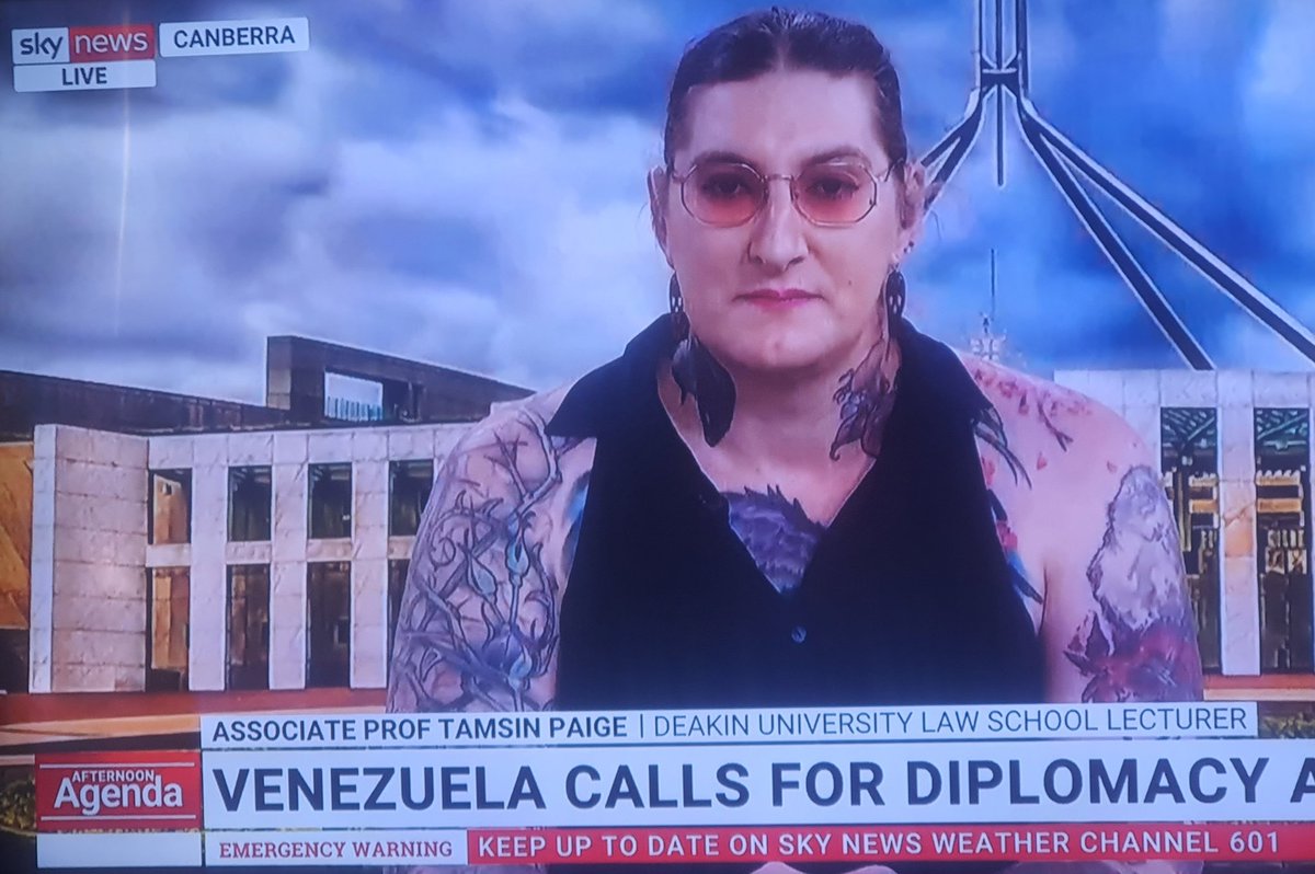 Big ugly, tattooed bloke called Tasmin on Sky news discussing Venezuela. Apparently a Deakin university lecturer....🤐