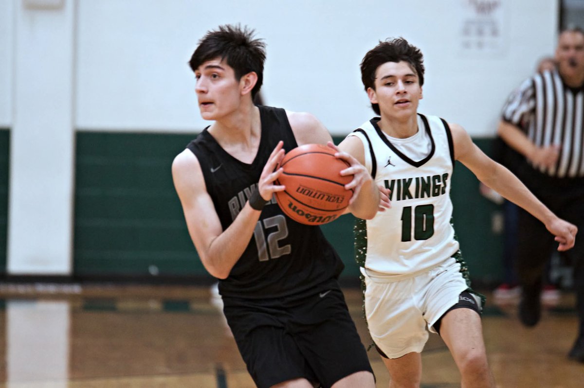 Action 📸📸 from tonight's road win at Pace vs. the Vikings #RaiderNation