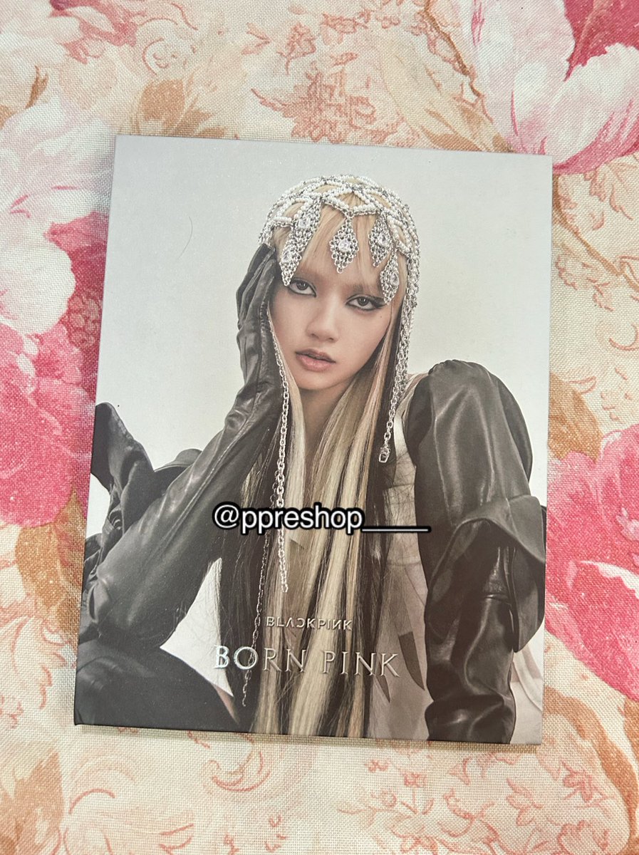 ppreshop__'s tweet photo. 🎀 อัลบั้มเปล่า

- hylt 120 ฿
- Born Pink Lisa 100 ฿

🚗 ส่งฟรี
#ตลาดนัดบพ #ตลาดนัดblackpink https://t.co/35SjMFYogA