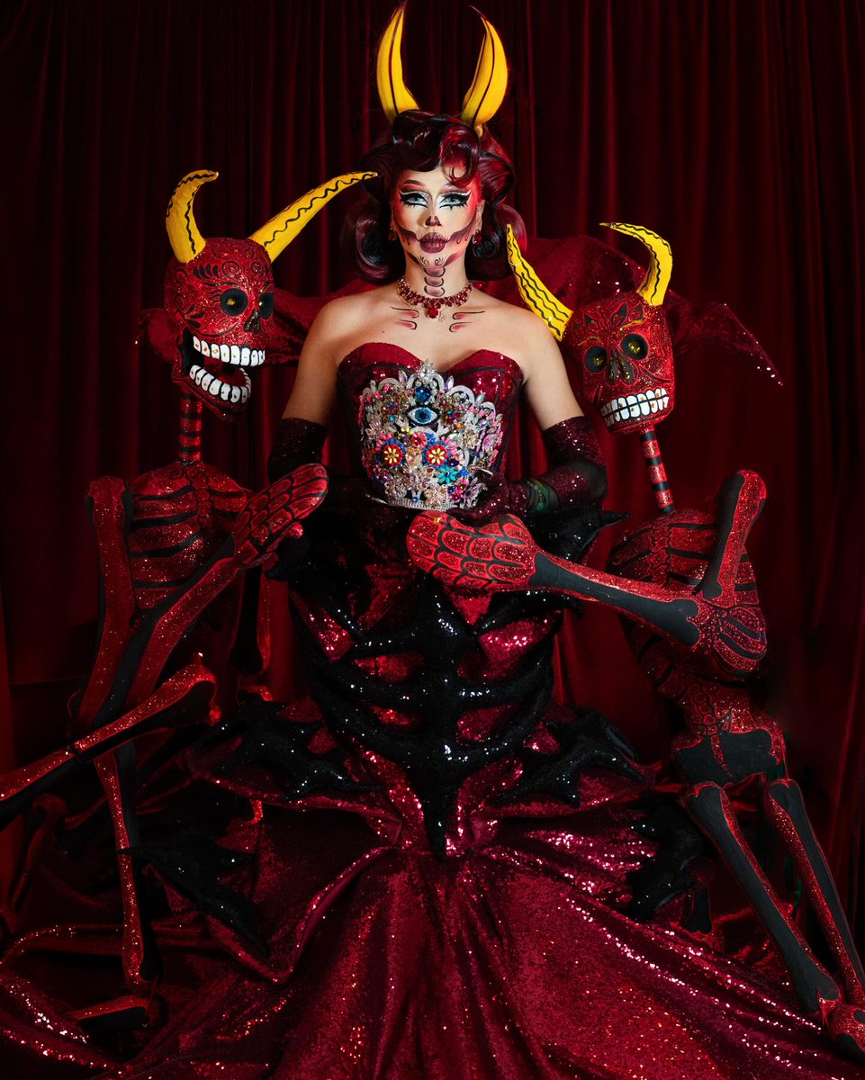 Drag Base tweet media