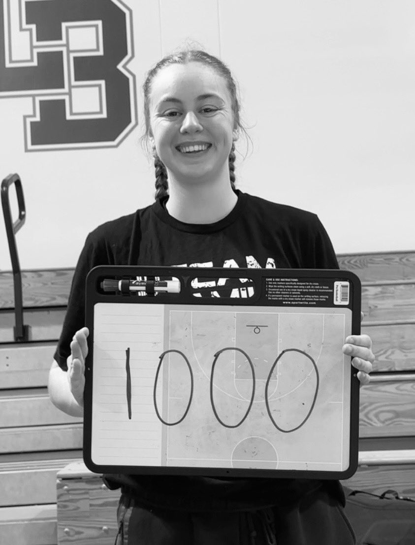 SageHillGBB1's tweet photo. Congrats to @kamdynklamberg for joining the 1000 points club. #1k #golighting⚡️ https://t.co/BmER06Gtir