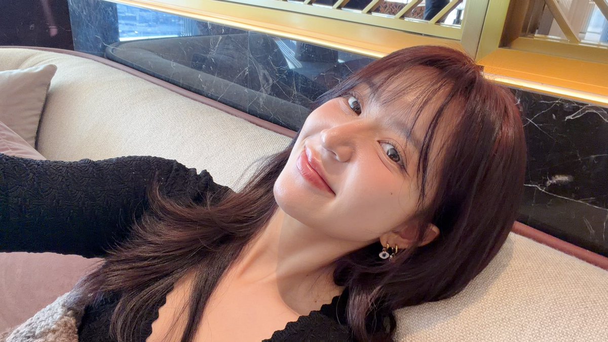 nannirin varokornwatcharakool tweet media