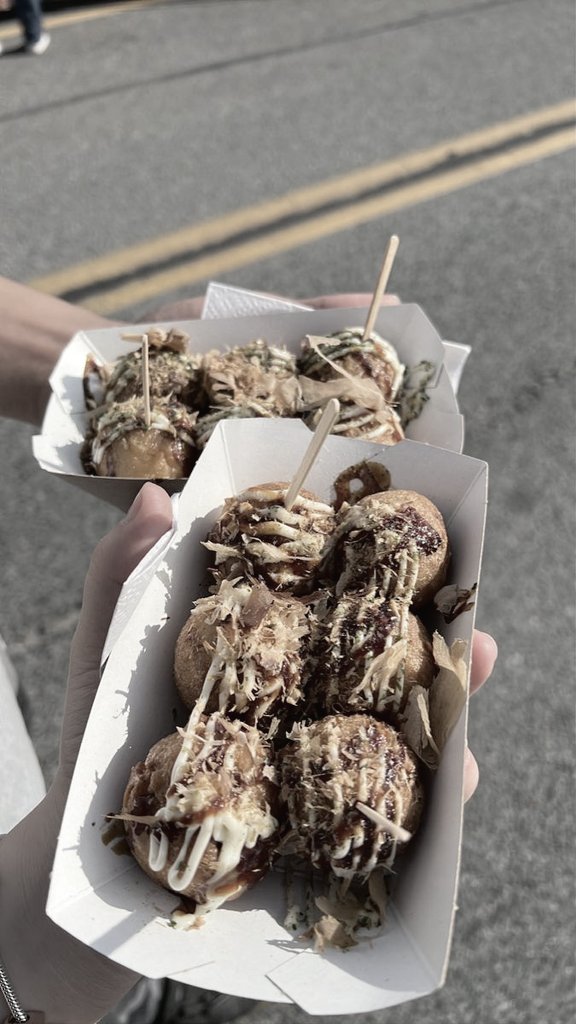 lynorace's tweet photo. ㅤ
𝐏𝐡𝐨𝐭𝐨 𝐝𝐮𝐦𝐩! 
Di Jepang kerjaan kita makan, makan, makan 
ㅤ https://t.co/OsB2dVdZNv