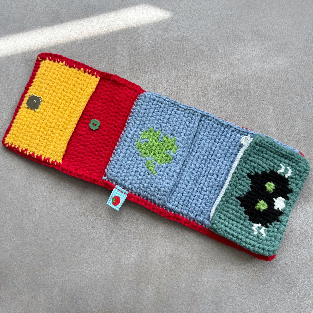 아뜨뜨 tweet media