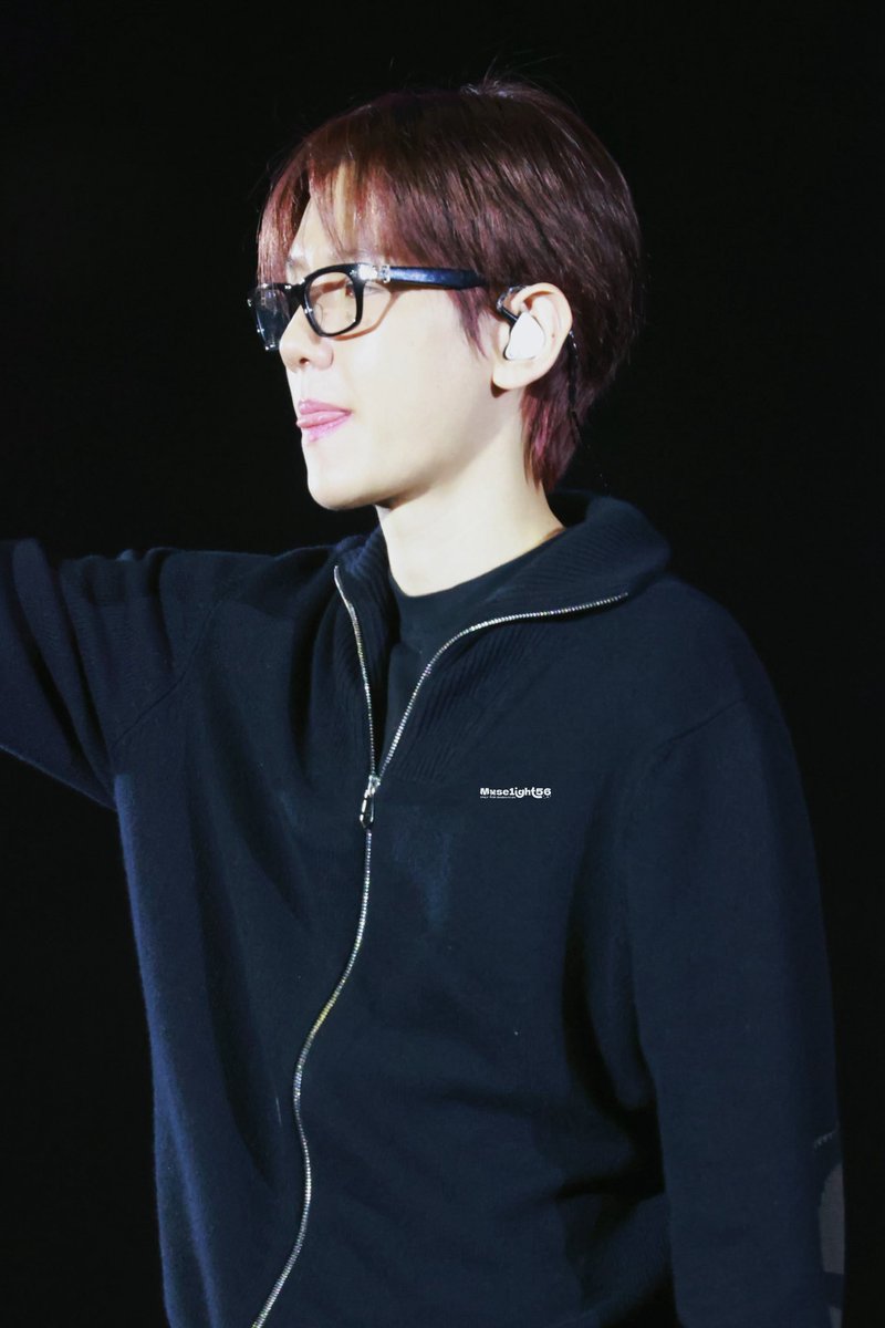 260103 'Reverie [dot]' in Seoul Sound Check

(∩ᵒ̴̶̷̤⌔ᵒ̴̶̷̤∩) <a href="/B_hundred_Hyun/">Baekhyun_EXO</a> 

#BAEKHYUN #백현 #伯賢 #ベッキ