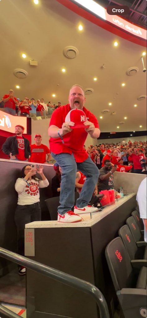 Elliott Owen tweet media