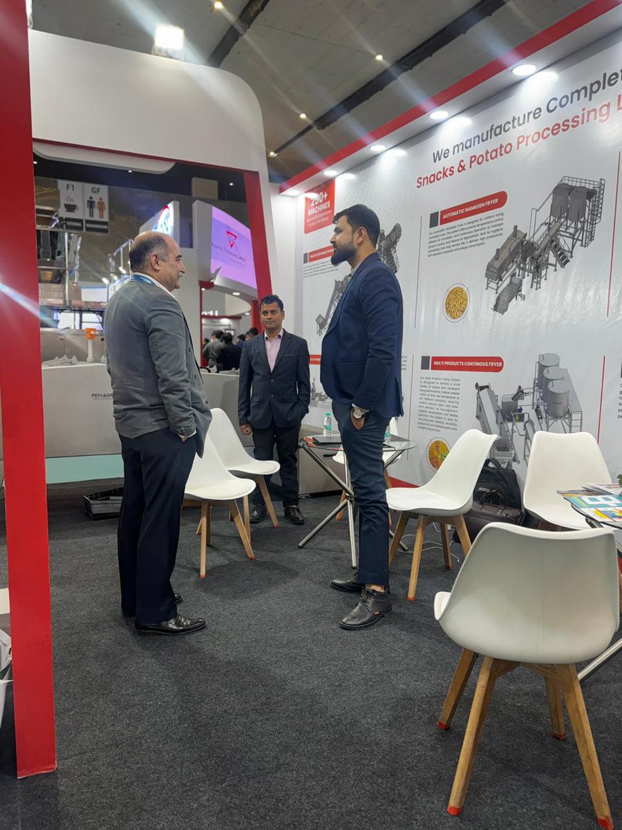 fryandbaketech's tweet photo. Indusfood Manufacturing 2026 | Day 1 Highlights
An excellent start at Indusfood Manufacturing 2026 with strong industry engagement, insightful discussions, and innovative food processing technologies.

#IndusfoodManufacturing2026 #FoodProcessing #SnackProcessing #PotatoProcessing https://t.co/7DXTft3UIS