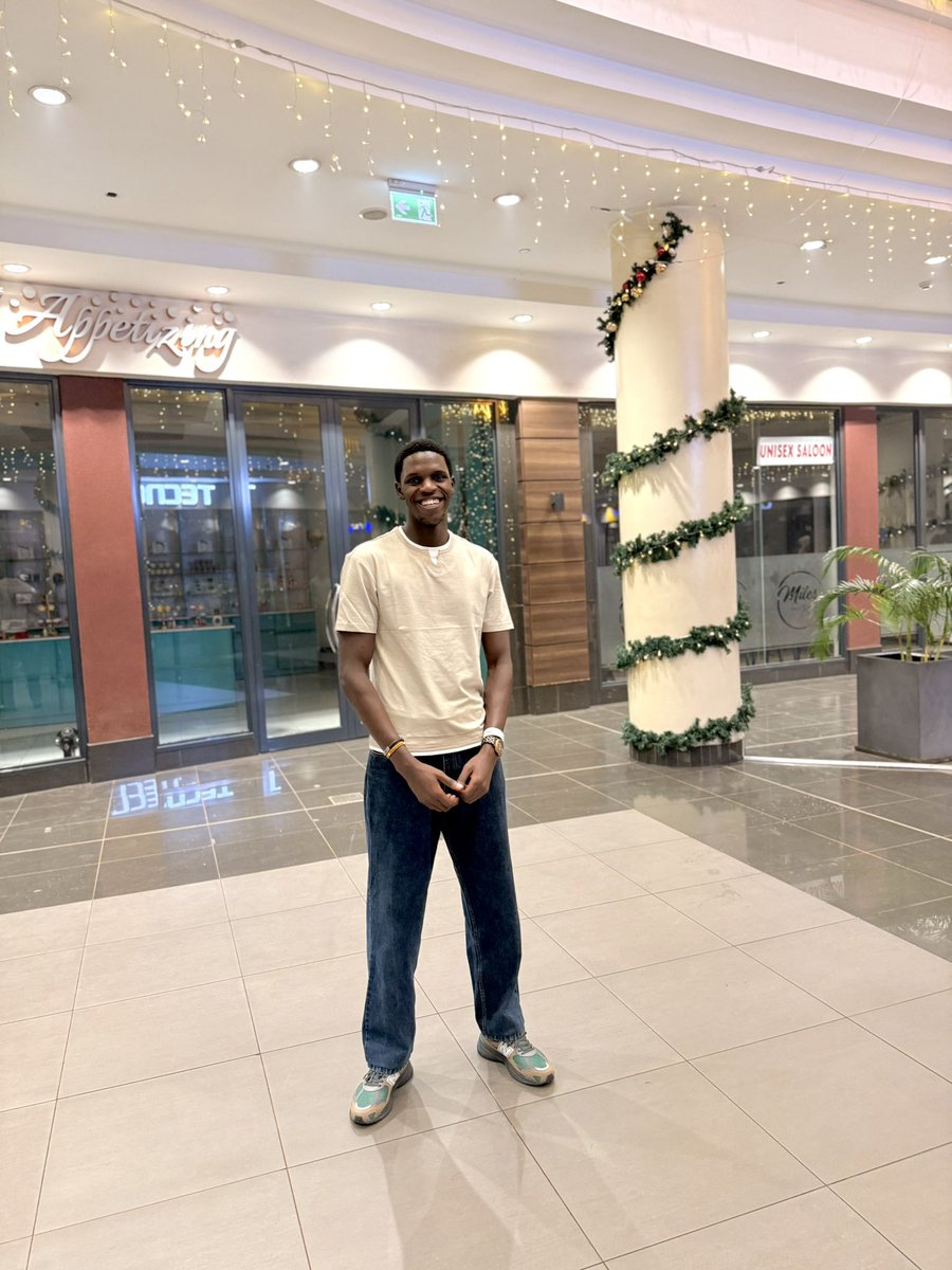Keith Namu 🌻 tweet media