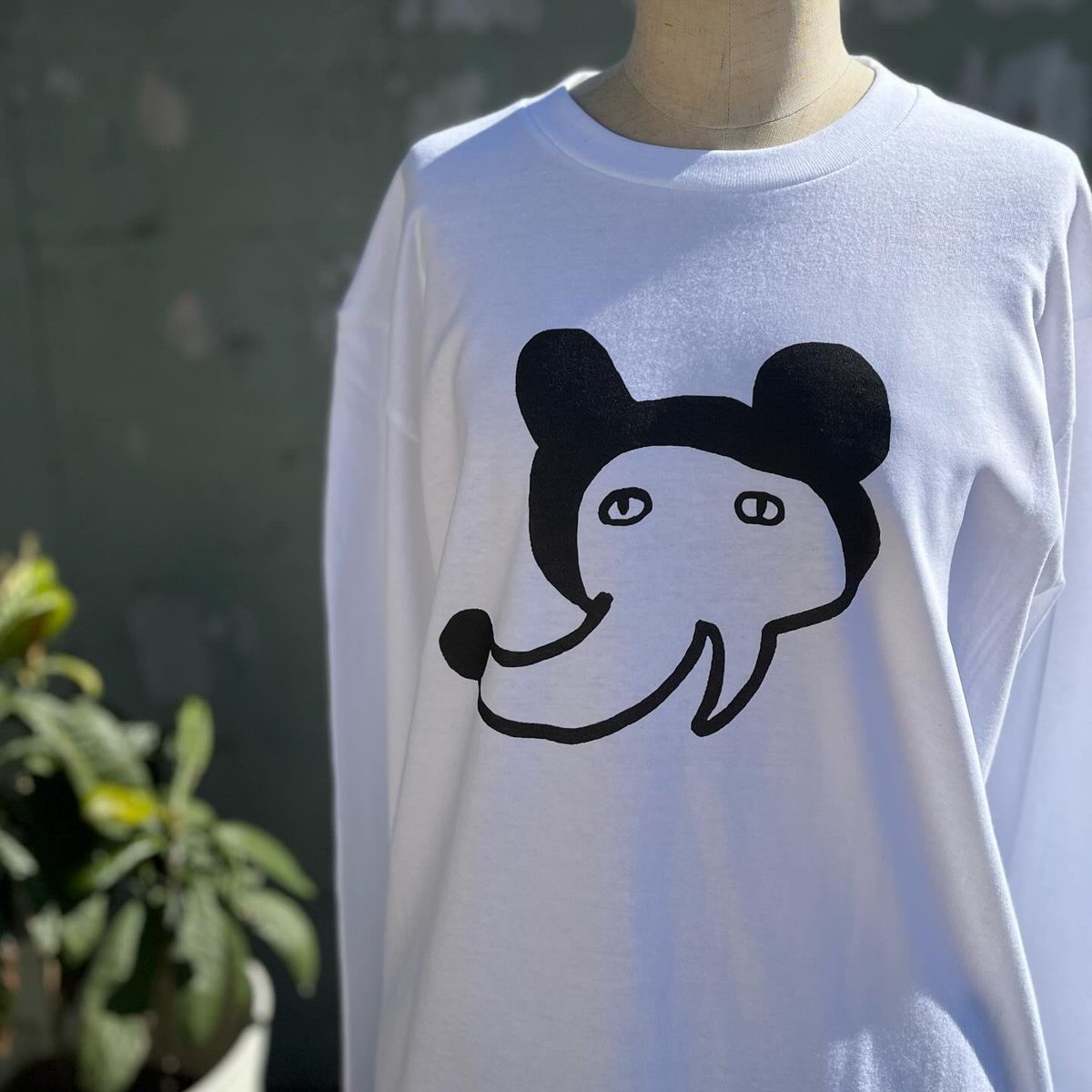 beside_blue's tweet photo. HMJまであと10日！

巨匠動物園は今年も参加します。
新作・限定品もたくさん。
最新情報はInstagramでお知らせしています。ぜひチェックしてみてくださいね♪

では来週末、東京ビッグサイトで会いましょう٩( ᐛ )و

ブース　K57-58
#handmadeinjapanfes 
#hmj @hmj_fes 

https://t.co/UXbhJF0wUz https://t.co/AiwMmMrxoi