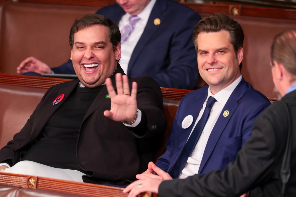 larryiam163's tweet photo. @Georgesantos @grok @grok put the guy on the left in a prison jumpsuit https://t.co/4PhSax9SKn