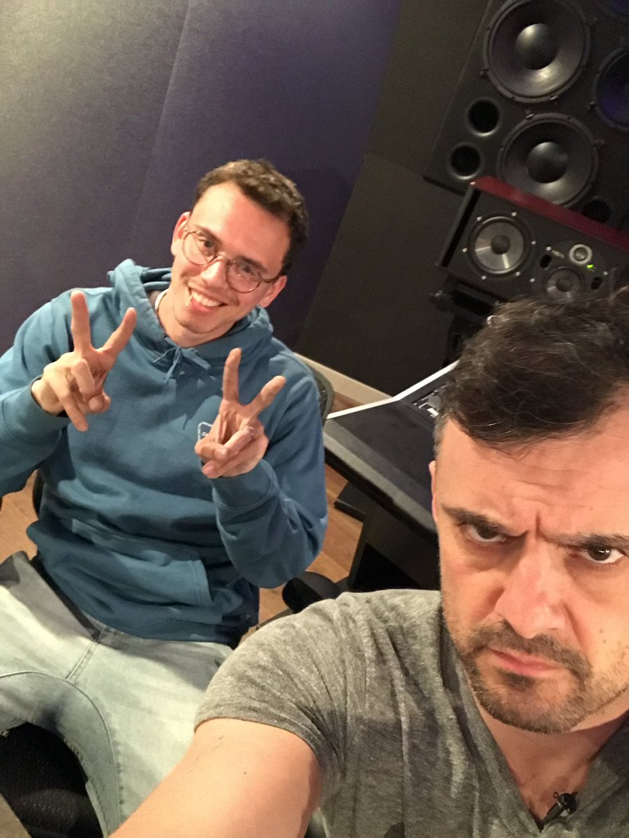 Gary Vaynerchuk tweet media