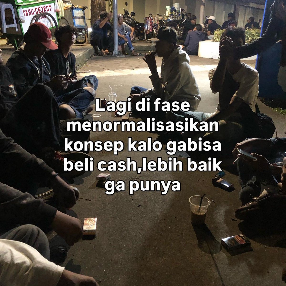 pocomnkg (@mhdarieff_) on Twitter photo 