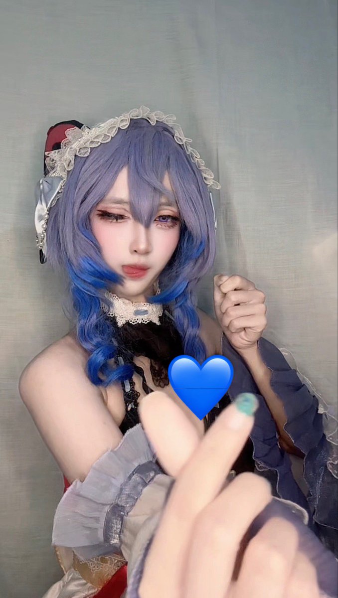 melet kecil tuh yang kek gini apa gimana ya 😭