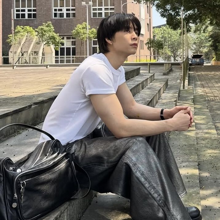 Everytime I go on a date, and she asks what I do for living. The reaction is always, "Wow! Really?" but honestly it's a messy survival. 

Imagine!! you never have permanent income, just moving in and out of expensive country. Some months saving or starving. WILD!