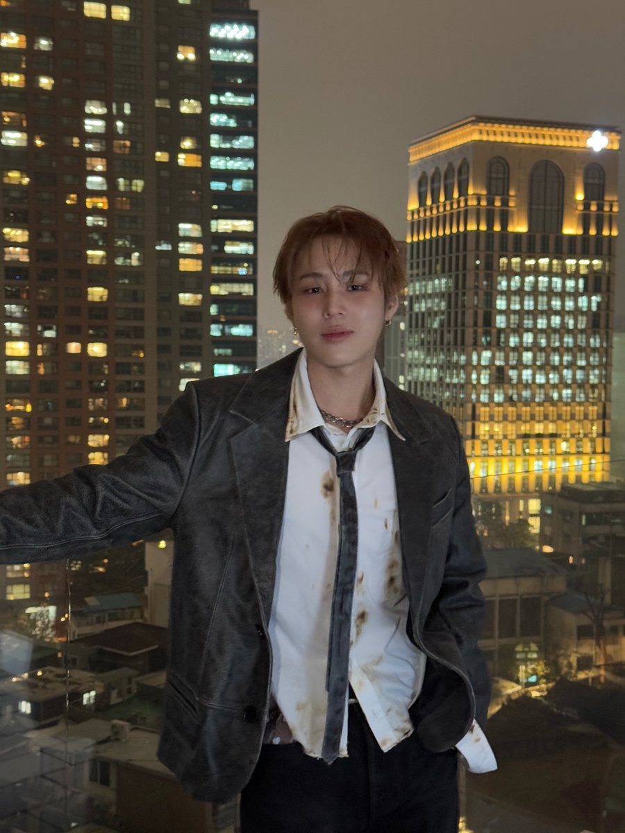 BPM_HSW's tweet image. [#하성운] 🎁

࣪ ⊹ 🌎 .｡࣪ ‧⭑.ᐟ

#HASUNGWOON