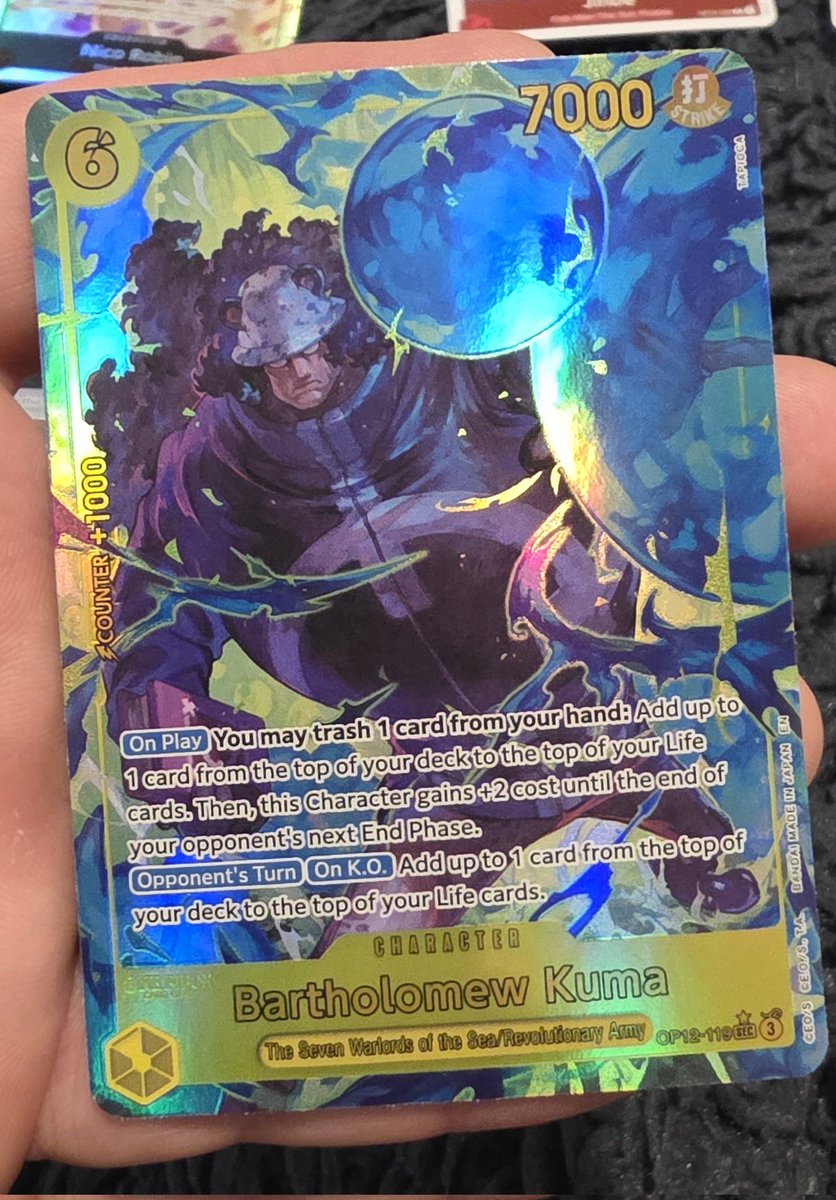 So I don't collect One Piece but I had an illustration box I had randomly bought for msrp layin around.. 

Needed to rip something so I tore into it and this came out. Not bad tbh! 

Might need to grab some more now 🤦‍♂️
#ONEPIECE #TCG