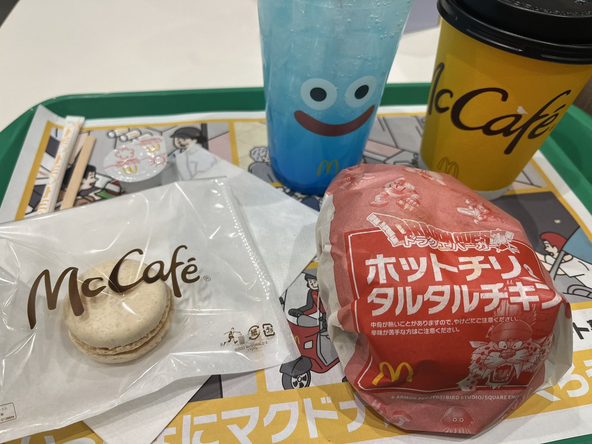 ノベルティとか付いてるわけでもなくパッケージだけのコラボなのに買っ 
