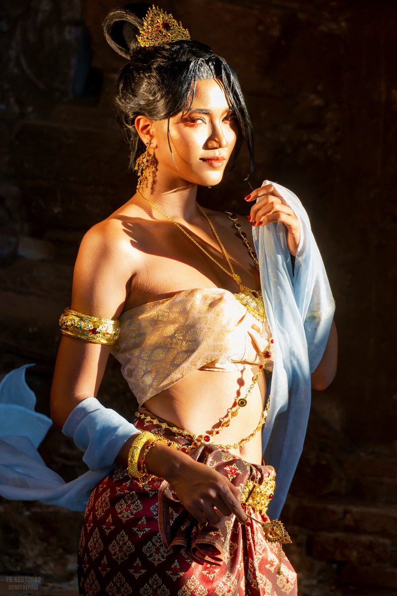 ข้ามีปิ่นแล้ว แต่ยังไม่มีแม่นางเลย 🪷

#อโยธยาเอยาวดี 
#มนันจี Original by <a href="/amulin67_/">AMULIN (rest ไม่ได้เข้าทวิต)</a> 
Photographer | Mean Musa