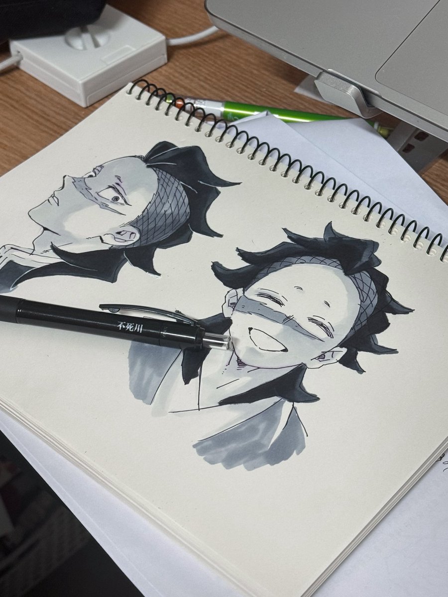 와 손그림 오천년만인듯