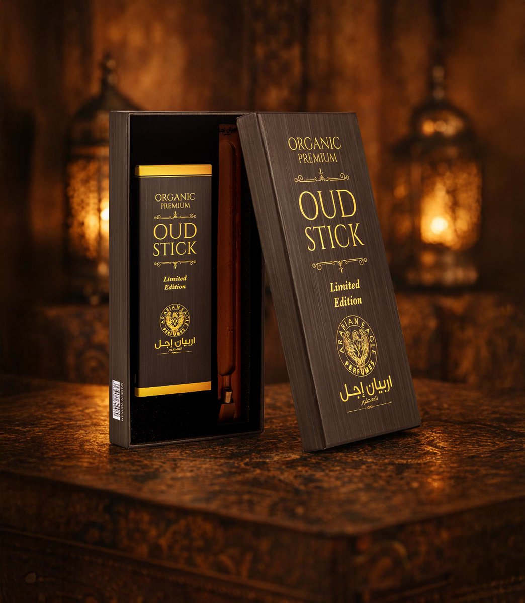 Indulge in the elegance of oud with Arabian Eagle's Bukhoor Sticks. 

أعواد بخور أرابيان إيغل أورغانيك بريميوم ليمتد إيديشن... سحر العود الفاخر

#arabianeagle #fragrance #incensestick #oud #aroma #uae