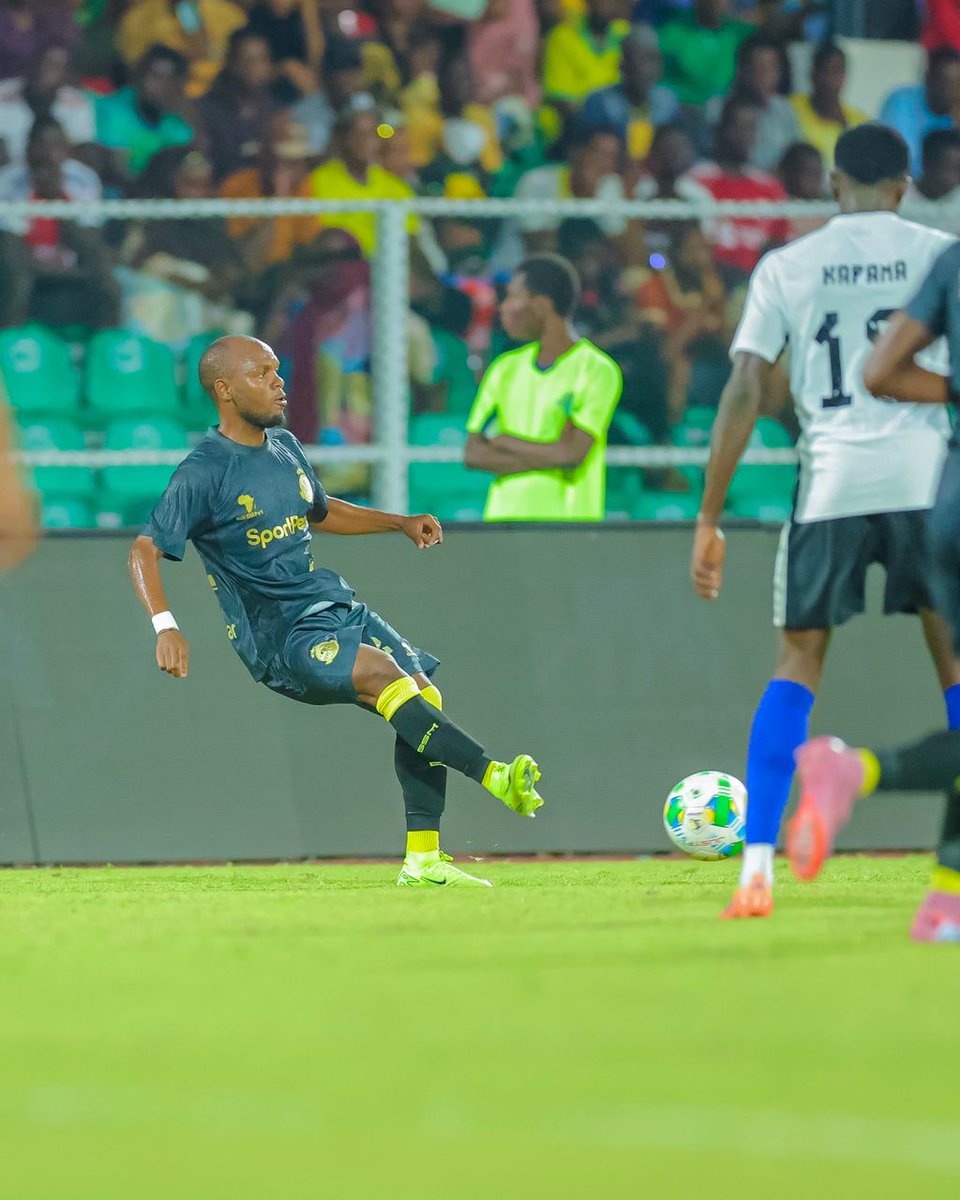 KibwanaShomar15's tweet image. Ficha Maumivu yako, Ili Uwape Imani Wanaokupenda na Kukutegemea. 💪🔰

#TeacherThings 💯