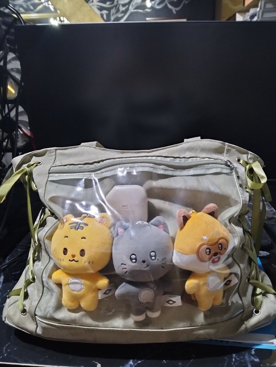 chaenified's tweet image. my everyday companions 🩵
nawawala ang pagod at stress kapag nakikita ko sila. 

PARK FAM ✨
#AHOF #JUWON #HAN #JL