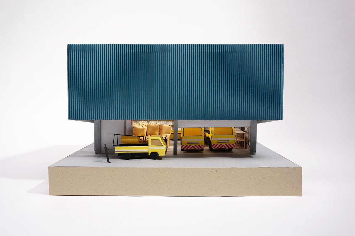 デザイン・建築学系 武井教授の研究室に所属する大学院生の村上さん