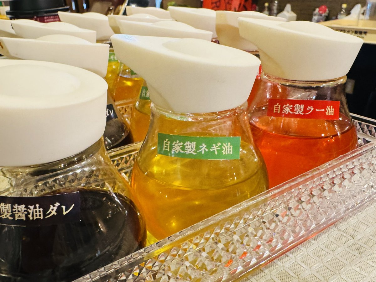 作家様 私のなかの歴史 造形作家、イラストレーター 大西重成さん＞転がる石の