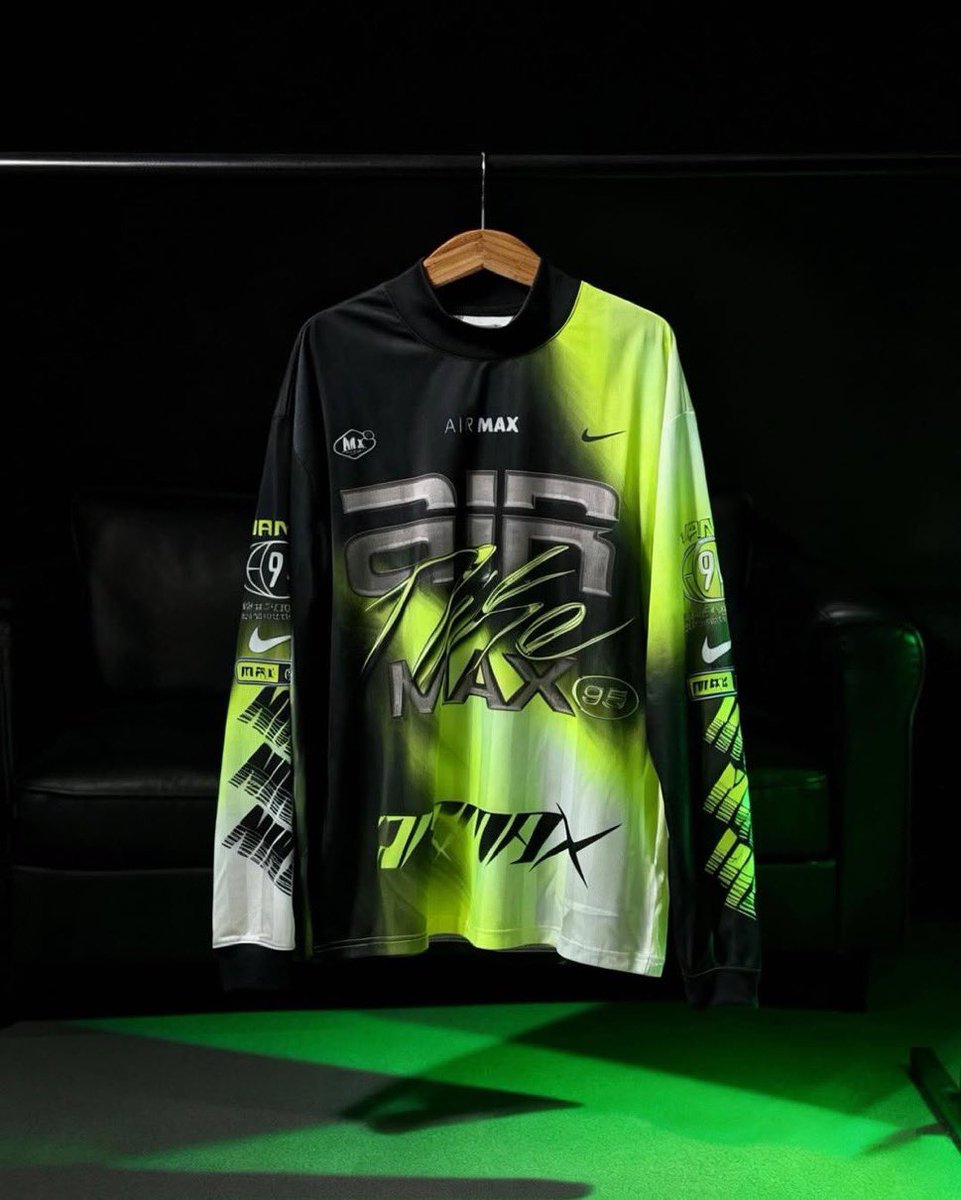 Nike Air Max 95 OG “Neon” Apparel Collectionが発売［IQ1015-702