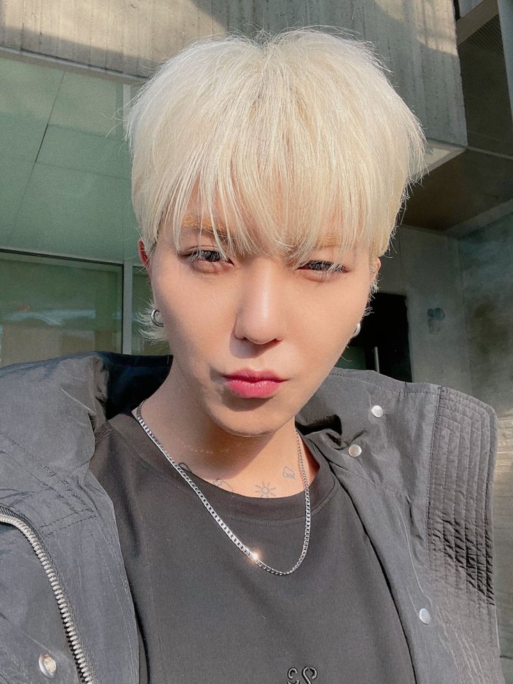 𝐄𝐥𝐢𝐳𝐚𝐛𝐞𝐭𝐡 (@lovely9598) on Twitter photo 