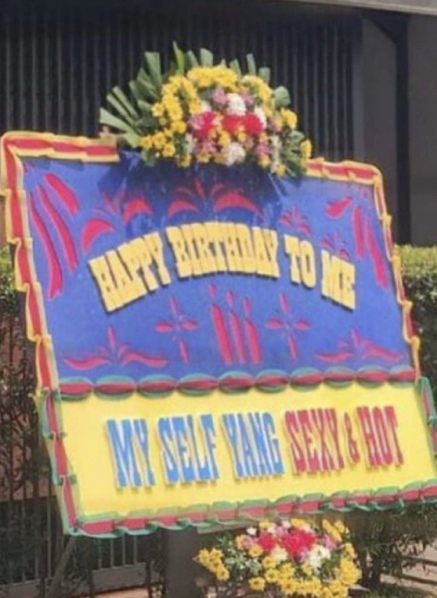 txtdarigajelas's tweet image. self love