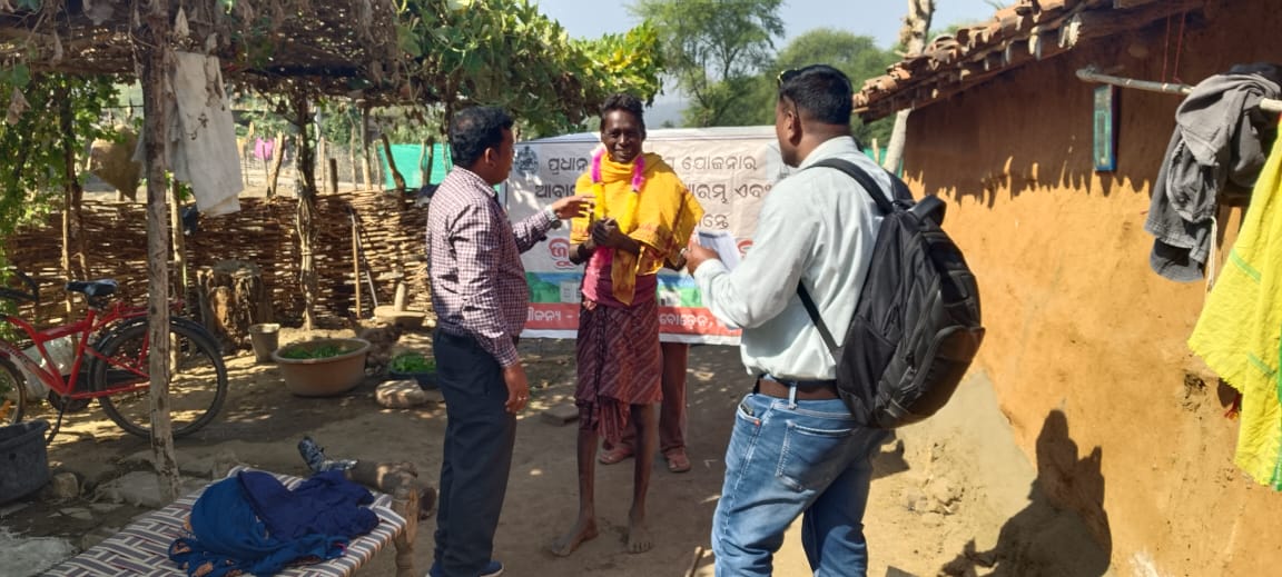 bdoboden's tweet photo. @DM_Nuapada @NAdministration @NuapadaHousing 
Juhar karyakram at Boirgaon GP to sensitize Rural Housing Beneficiaries to complete their Houses at an earliest. PEO &amp; ADEO along with PRIs present in that karyakram. https://t.co/hM9MXUhkqT