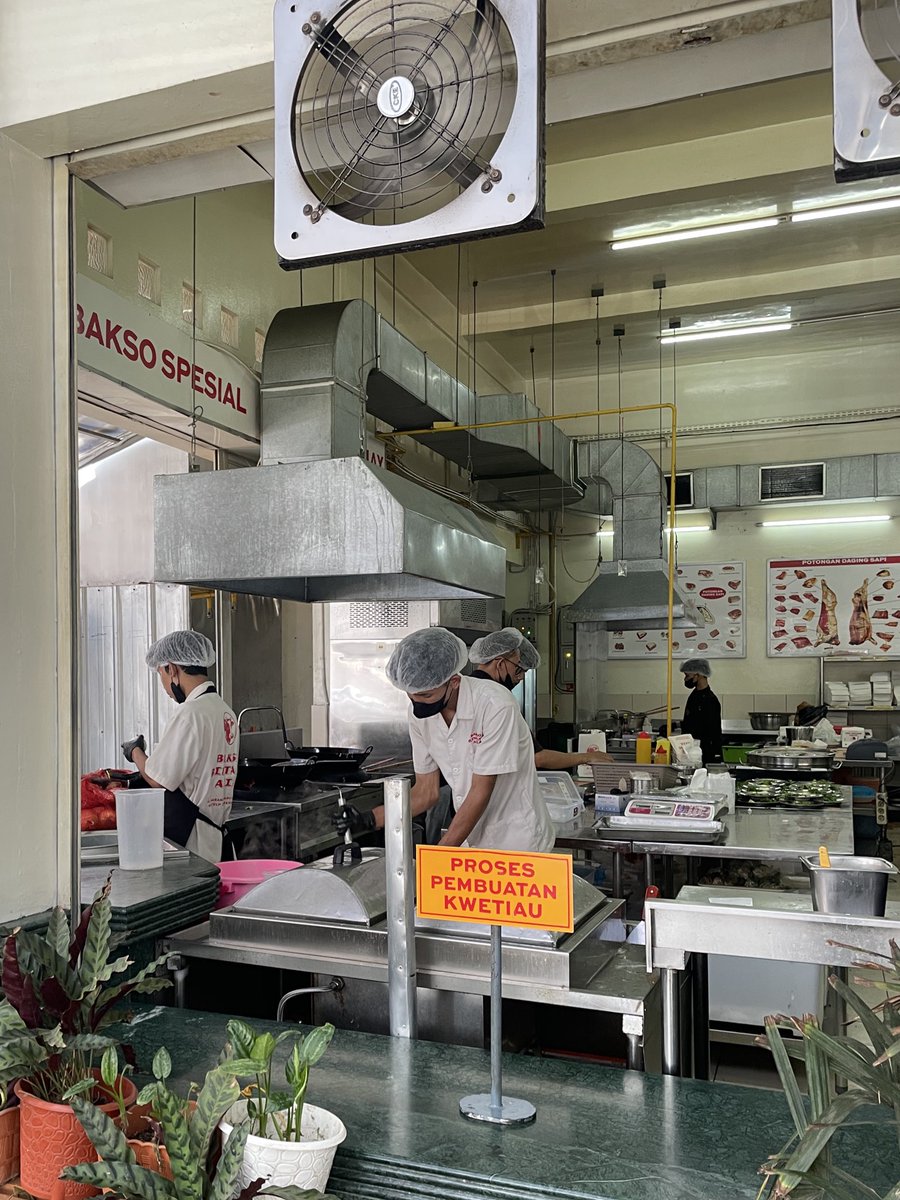 endrunaline's tweet image. nom