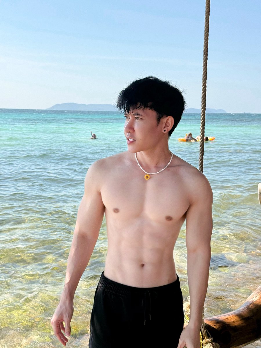 AlexsonGb2's tweet photo. ທະເລ 🏝️ https://t.co/cPhcmys1k0