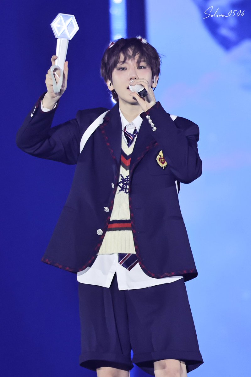 Selene_0506's tweet photo. 260104 Reverie dot in Seoul

#BAEKHYUN  #백현 #ベッキョン #伯贤
@B_hundred_Hyun https://t.co/fvwqlVk0HG