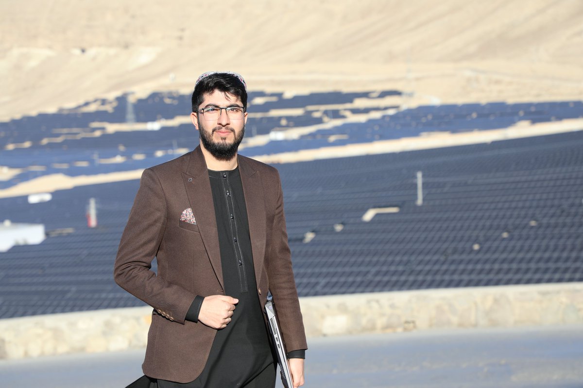 Atalan247's tweet photo. Naghlu 22.75 MW Solar Power Plant after 14 months of dedicated work is now complete. From vision to reality clean energy, Afghan capacity, and national progress powered by sun. Proud moment for Afghanistan.
#NaghluSolar #CleanEnergy  #NationalPride
@DAB_Omer https://t.co/Csyp4p4flp
