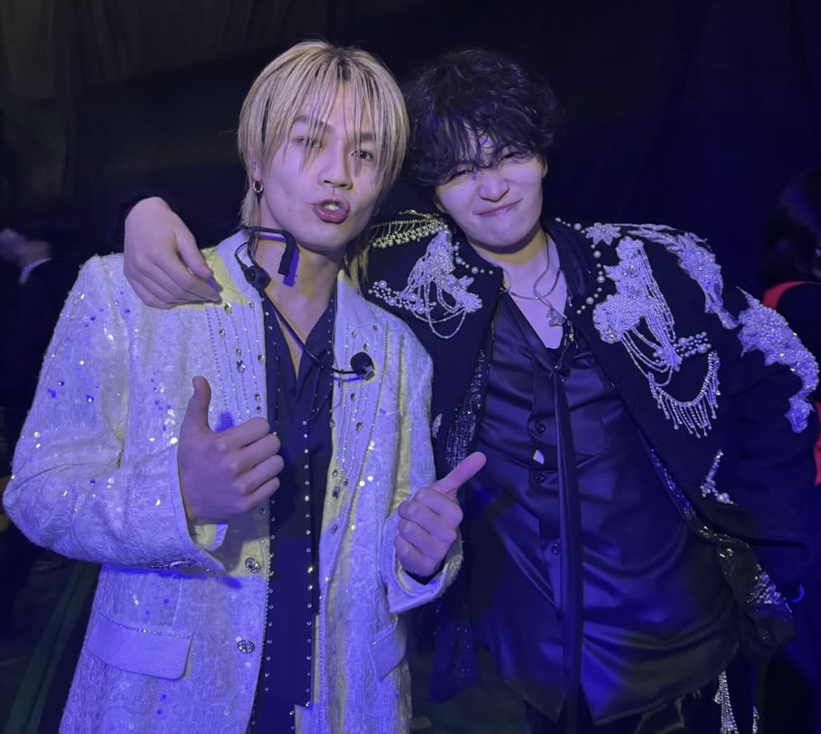 fm3kn7's tweet photo. 息子をパパにお願いして👶
今日は久々のLIVE💜💜
ありさちゃんと参戦楽しみすぎる🥰
久しぶりにイヤホンで音楽聴きながら、
ルンルンで向かってます笑笑 https://t.co/RNPEpoPrEV