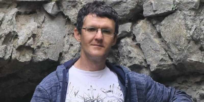 Ад Дзяніса Івашына прыйшоў калядны ліст.  У лісце да блізкіх распавёў, як адзначыў Каляды за кратамі...

shorturl.at/Z8Wbp